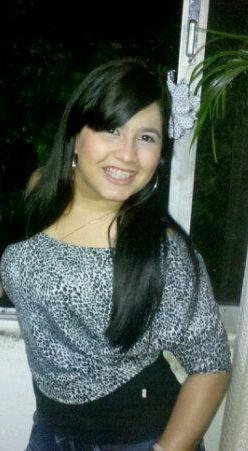 Date this pretty Colombia girl Carolina from Barranquilla CO7704