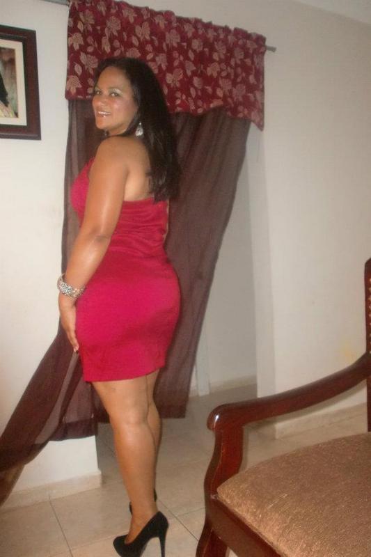 Date this delightful Dominican Republic girl Mary from Santiago DO8995