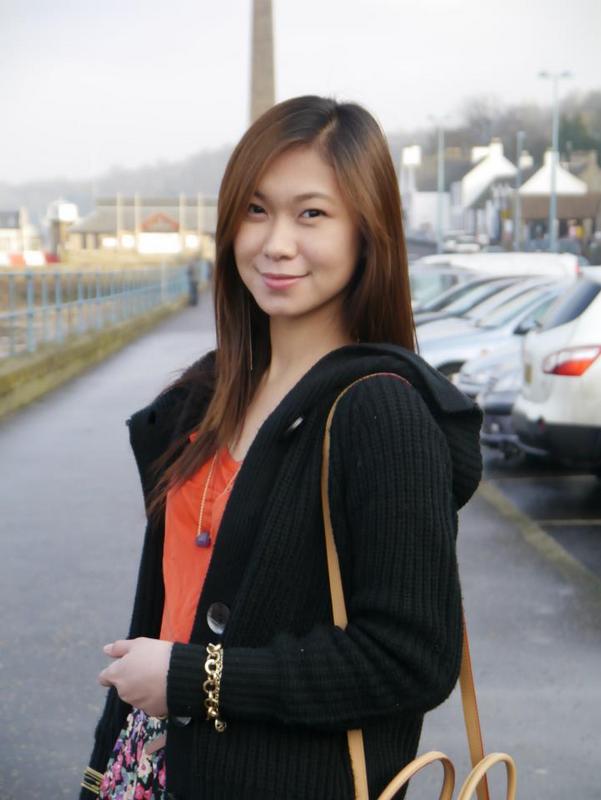 Date this fun Philippines girl Ylla from Davao City PH424