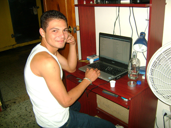 Date this cute Colombia man Luis alfonso from Tulua CO7864