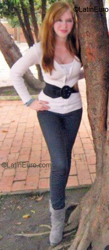 Date this funny Colombia girl Yurany from Medellin CO7876