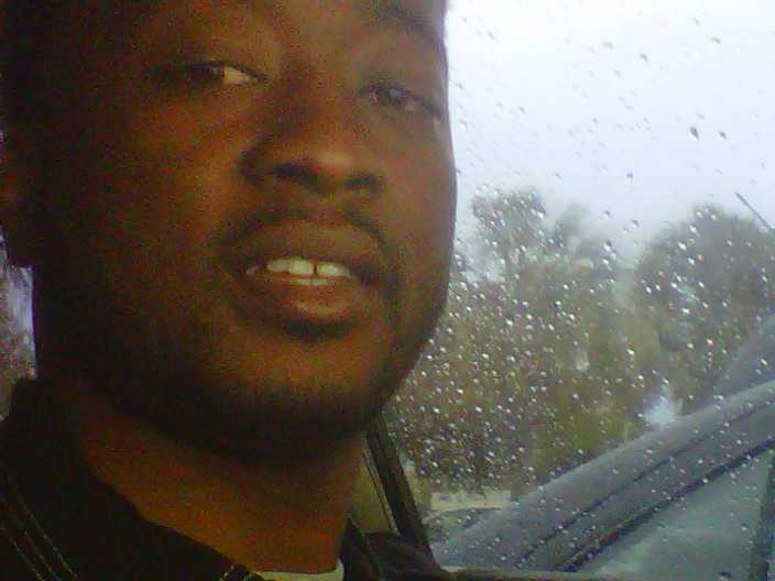 Date this tall United States man Tazmenia from Naples US11346