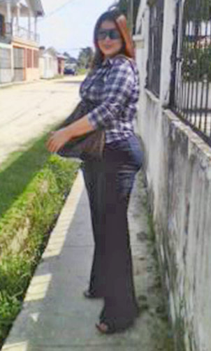 Date this stunning Honduras girl Luz Marina from San Pedro Sula HN408