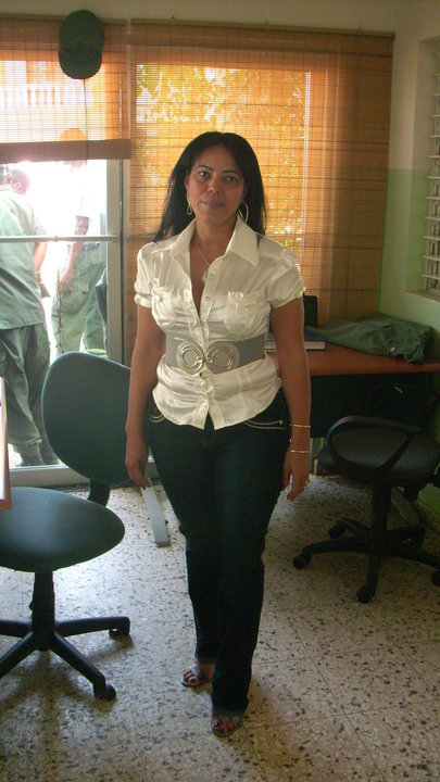Date this sensual Dominican Republic girl Angela rodrigue from Santo Donmingo DO9315