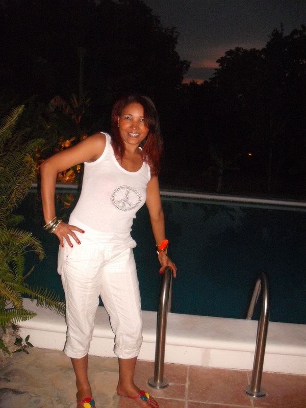 Date this fun Dominican Republic girl Neris from Santiago DO9327
