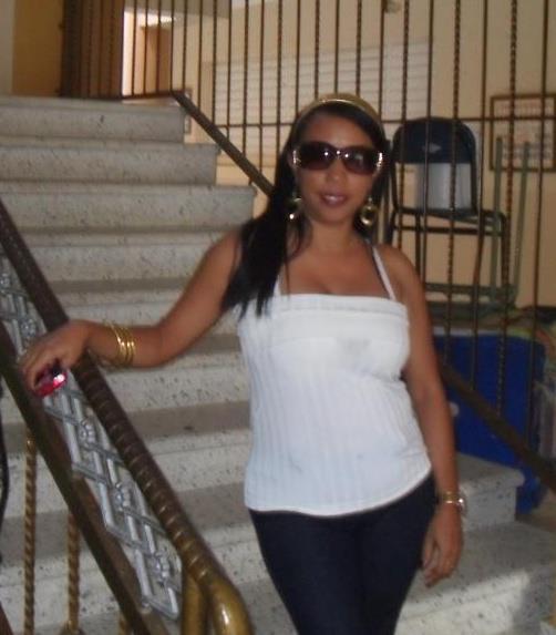 Date this foxy Dominican Republic girl ANGY LICELOTE from Santiago DO9331