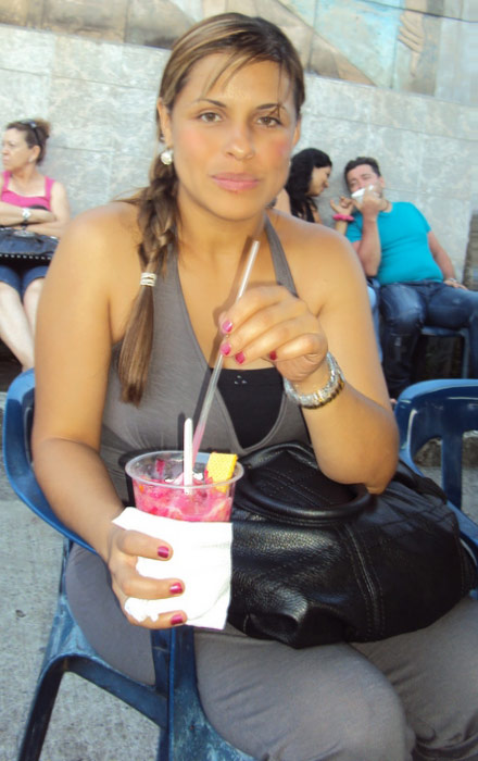 Date this delightful Colombia girl Maria isabel from Medellin CO8012
