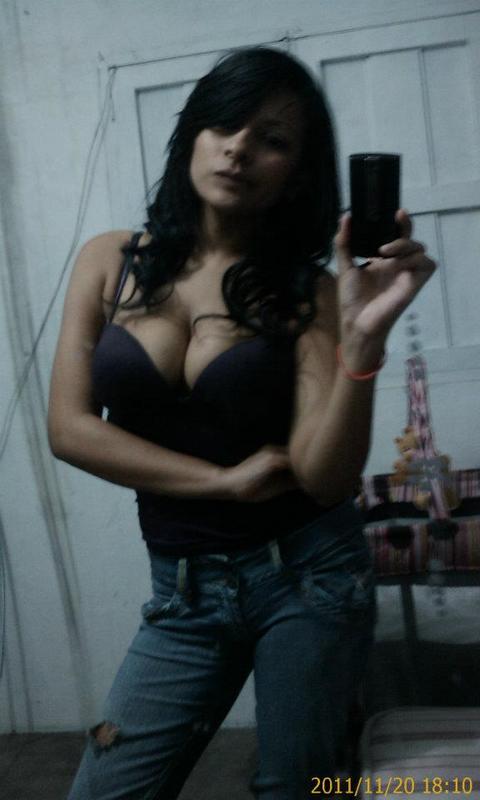 Date this delightful Colombia girl Milu from Medellin CO8055