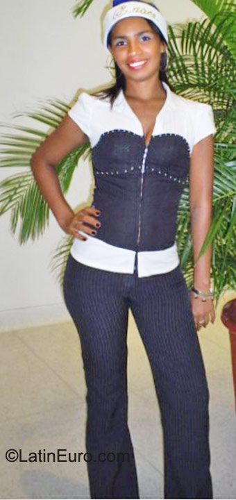 Date this funny Colombia girl Grace from Barranquilla CO8150