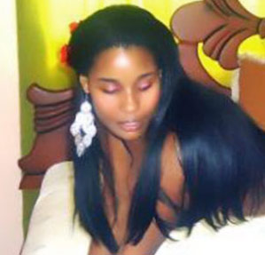 Date this charming Dominican Republic girl Carolina from Santo Domingo DO9484