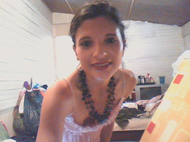 Date this lovely Costa Rica girl Estrella from Sanjose CR105