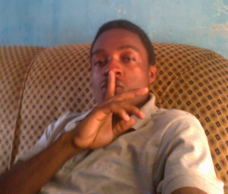 Date this beautiful Cameroon man Paddyman from Douala CM118