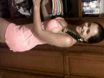 Date this hard body Colombia girl Saraysmttt from Cali CO8270