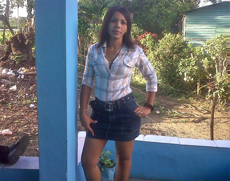Date this delightful Dominican Republic girl Tenesy from  DO9592