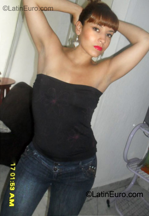 Date this hard body Colombia girl Tigre from Medellin CO8284