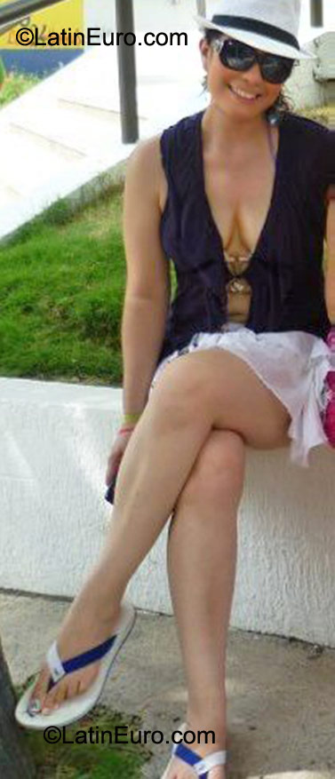 Date this passionate Colombia girl Diana from Bucaramanga CO8346