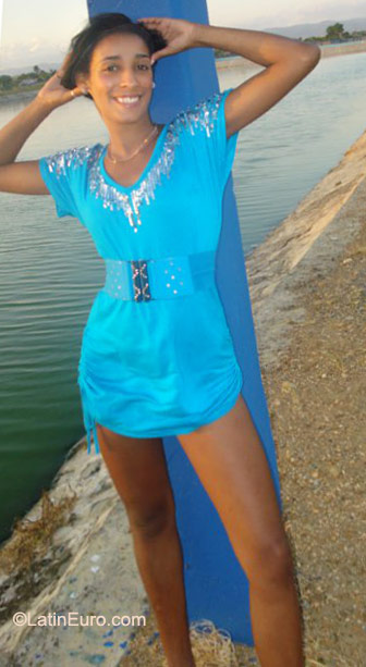 Date this fun Dominican Republic girl Danilsa from Santo Domingo DO9666
