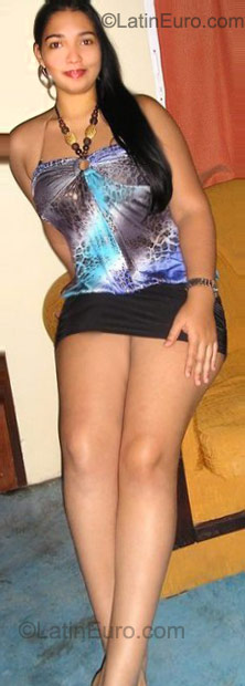 Date this gorgeous Dominican Republic girl Zaman from Santo Domingo DO9704