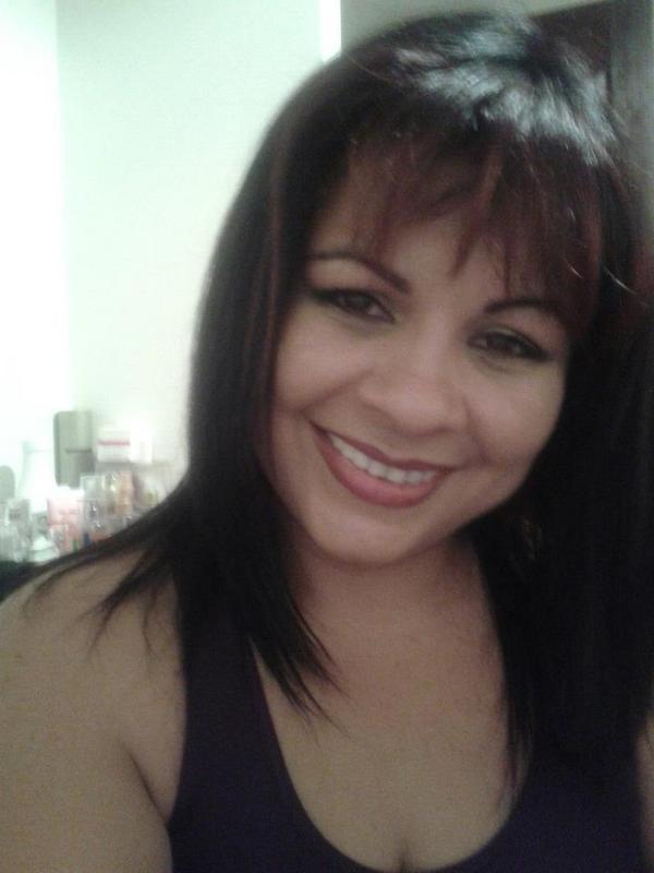 Date this passionate Costa Rica girl Samy38 from San Jose CR125