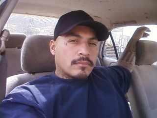Date this foxy United States man XFkkn from San Diego US11750