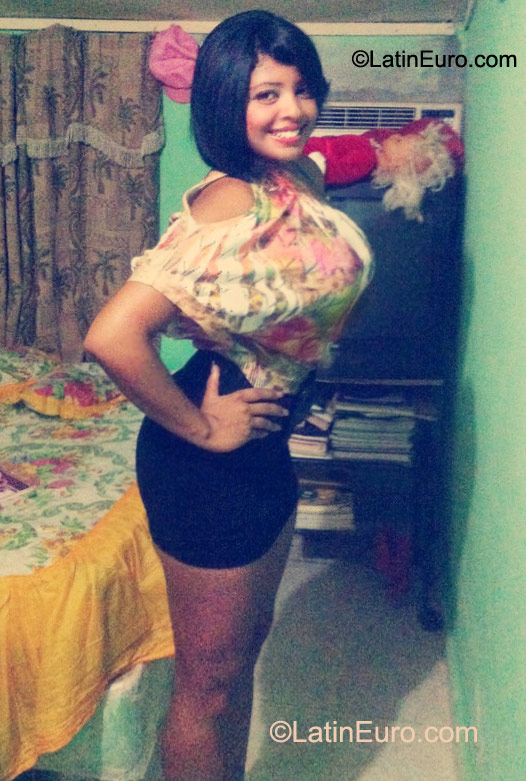 Date this lovely Dominican Republic girl Angelamartinez from Puerto Plata DO9865