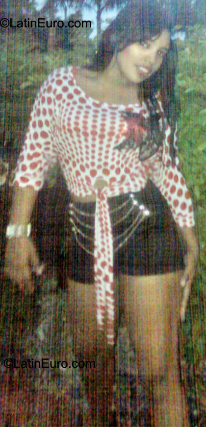 Date this gorgeous Dominican Republic girl Patricia Maria from Santo Domingo DO9874