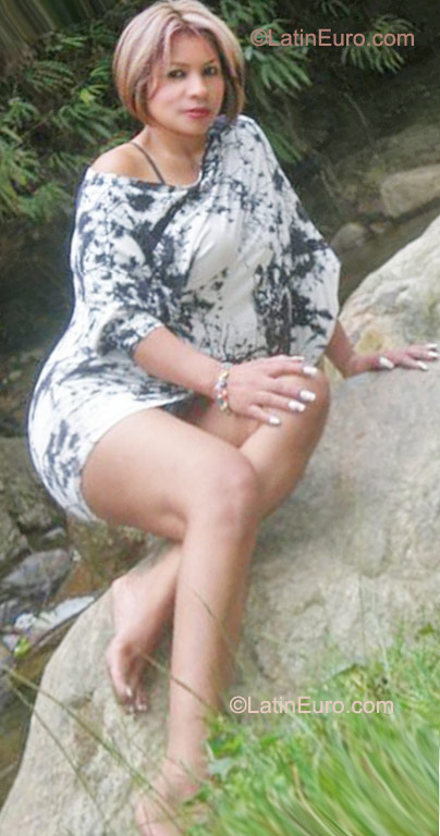 Date this exotic Colombia girl Mia2012 from Medellin CO8655