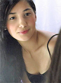Date this gorgeous Colombia girl Laura from Medellin CO8931