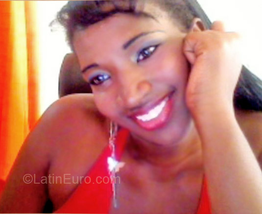 Date this delightful Colombia girl Mayerlin from Cali CO8982