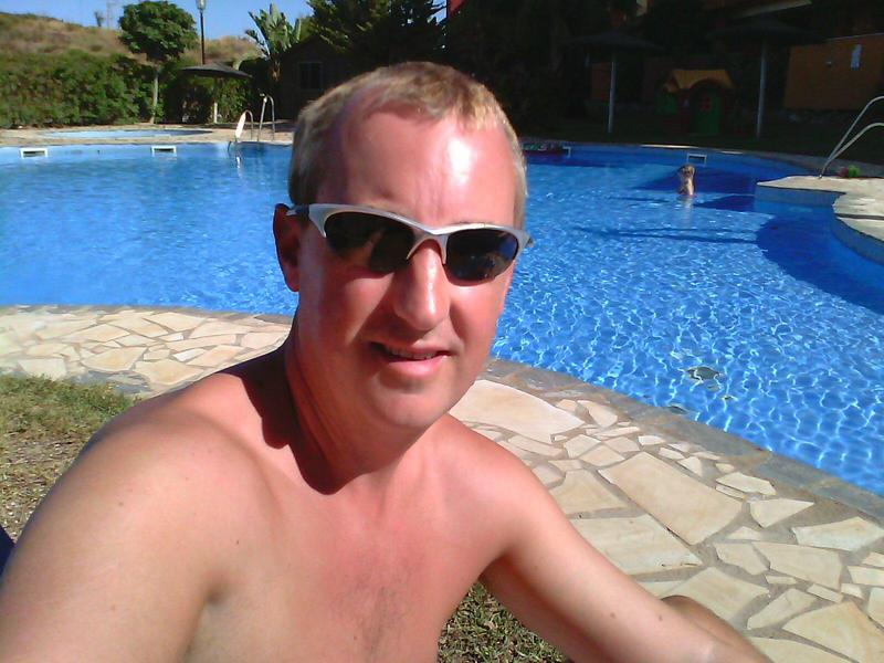 Date this passionate Spain man Edward from Marbella ES219