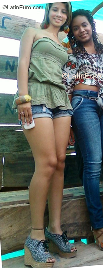 Date this sultry Colombia girl Kassandra from Barranquilla CO9040