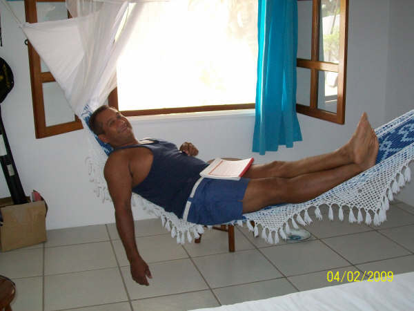 Date this hard body Canada man Rogerio from Toronto CA466