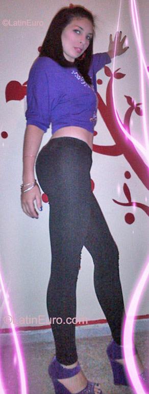 Date this young Dominican Republic girl CARMEN from Santiago DO10269