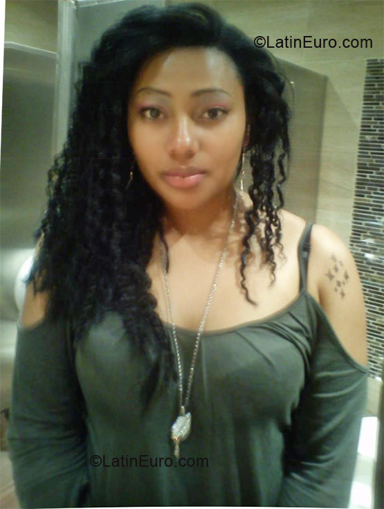 Date this charming Colombia girl Diana Marcela from Bogota CO9253