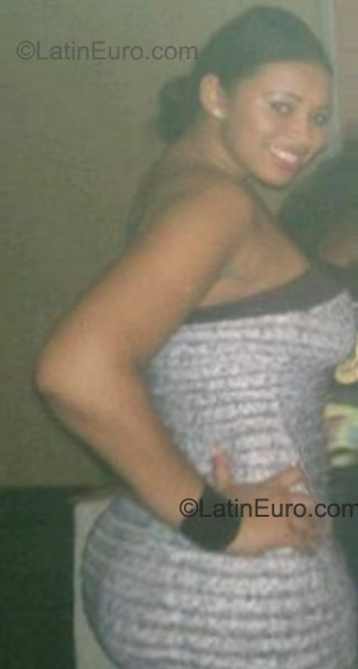 Date this delightful Colombia girl Linda from Quibdo CO9286