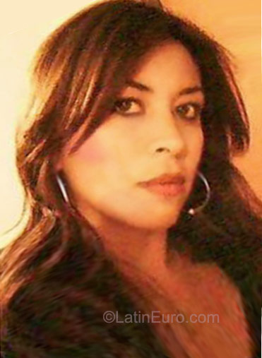 Date this sensual Colombia girl Cristina from Sogamoso CO9289