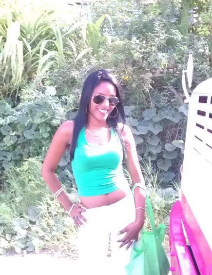 Date this georgeous Dominican Republic girl Yineris from Santiago DO10351