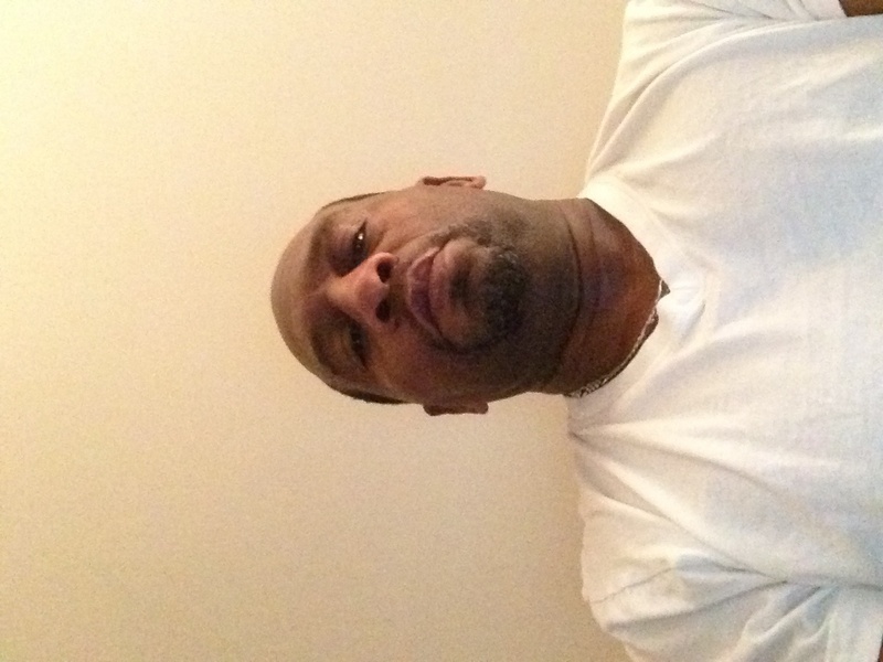 Date this good-looking United States man Sirmac from Waldorf US12317