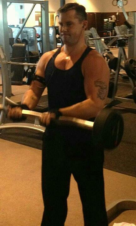 Date this sensual United States man Joe76 from Jacksonville US12384