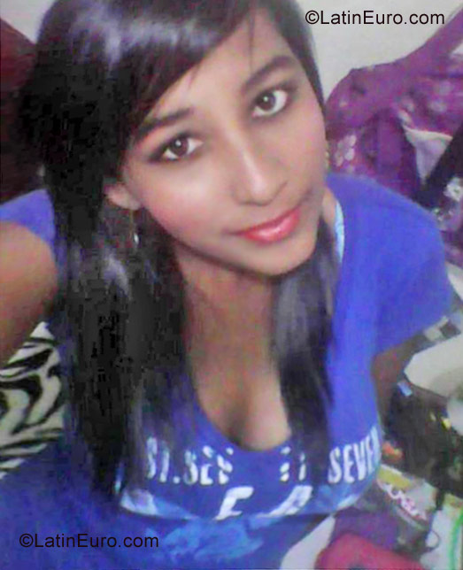 Date this georgeous Colombia girl Juliana from Medellin CO12002