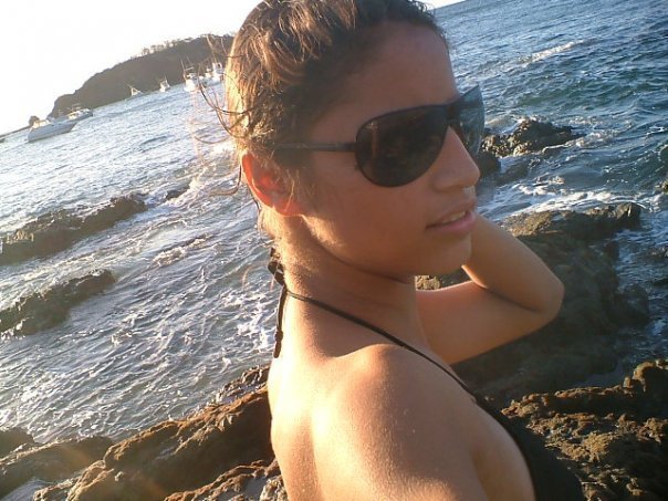 Date this sensual Costa Rica girl Adriana from Liberia CR206