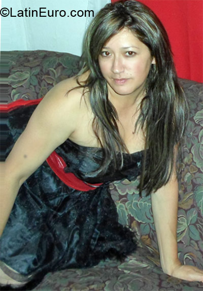 Date this fun Colombia girl Catalina_2013 from Bogota CO9765