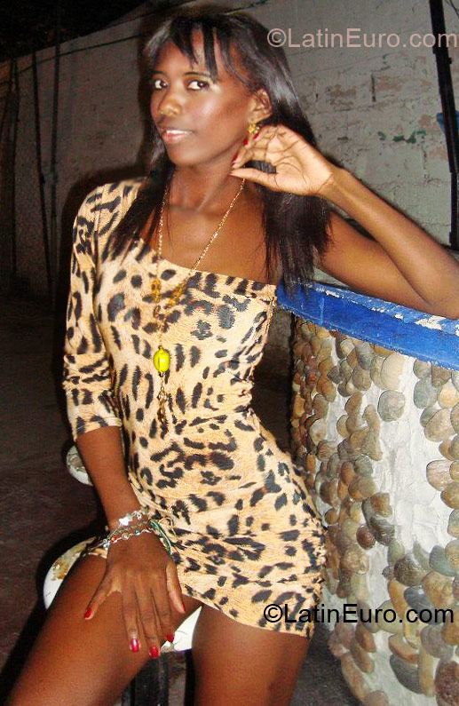 Date this sultry Colombia girl Leidy from Cartagena CO9869