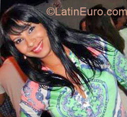 Date this foxy Brazil girl Alle from Goiania BR6627