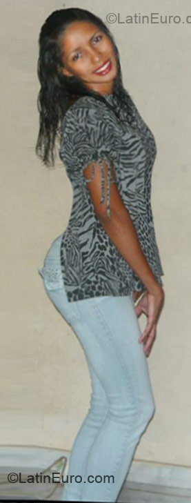 Date this good-looking Brazil girl Brigida from Maraba BR8701