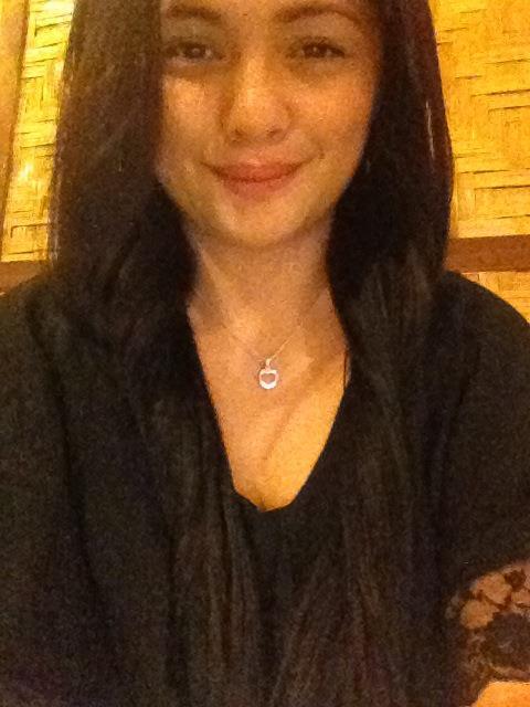 Date this voluptuous Philippines girl Ellay from Manila City PH454