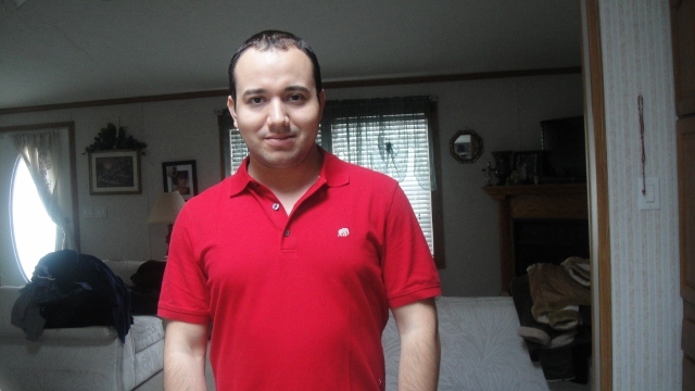 Date this hard body United States man Jorge from Dekalb US12719