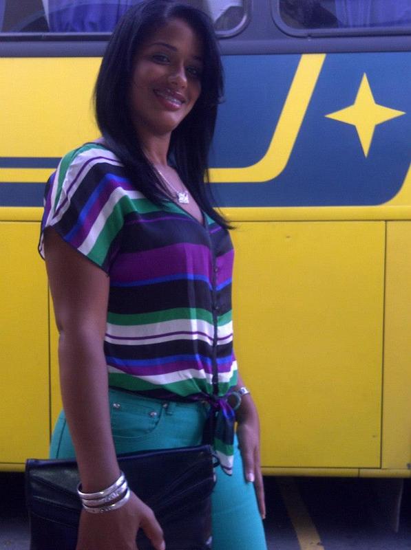 Date this nice looking Dominican Republic girl Linda michel from Santiago De Los Caballeros DO10882