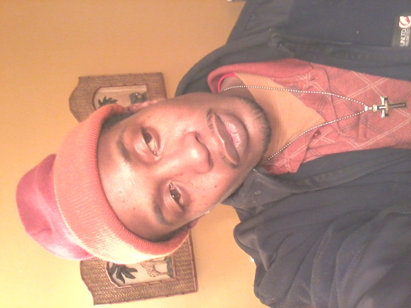 Date this foxy United States man Laurin from Chicago US12785