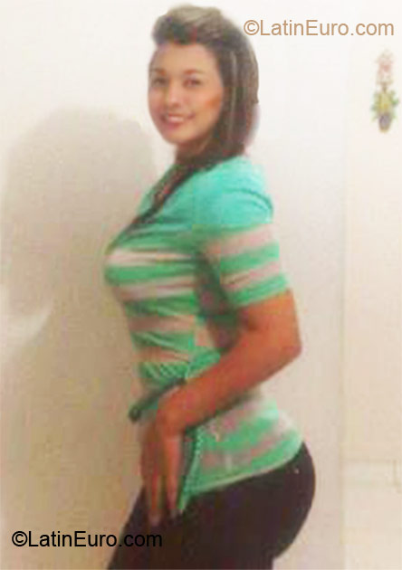 Date this funny Colombia girl Maleja26 from Barranquilla CO10107